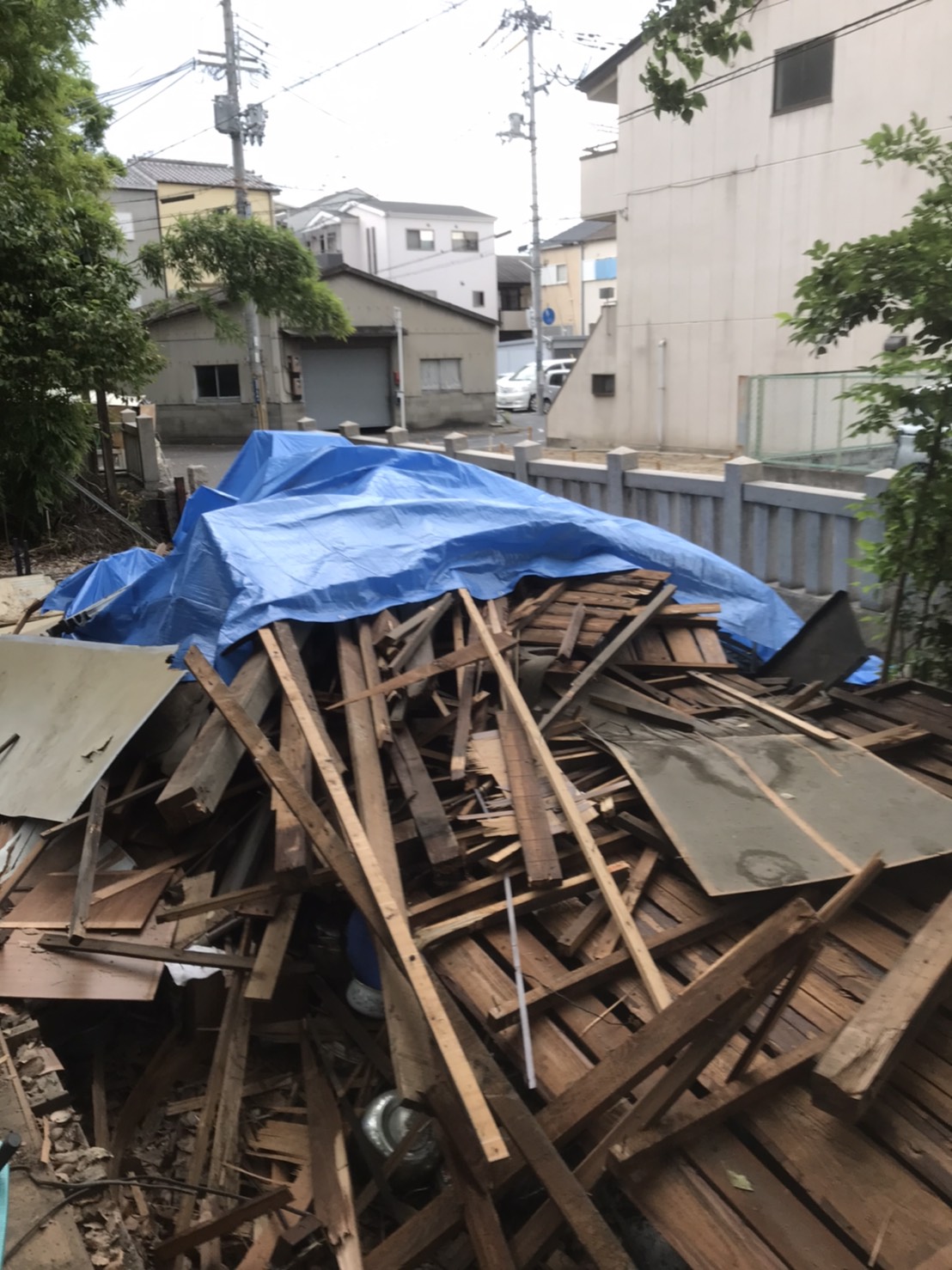 東大阪市にて神社の修繕工事