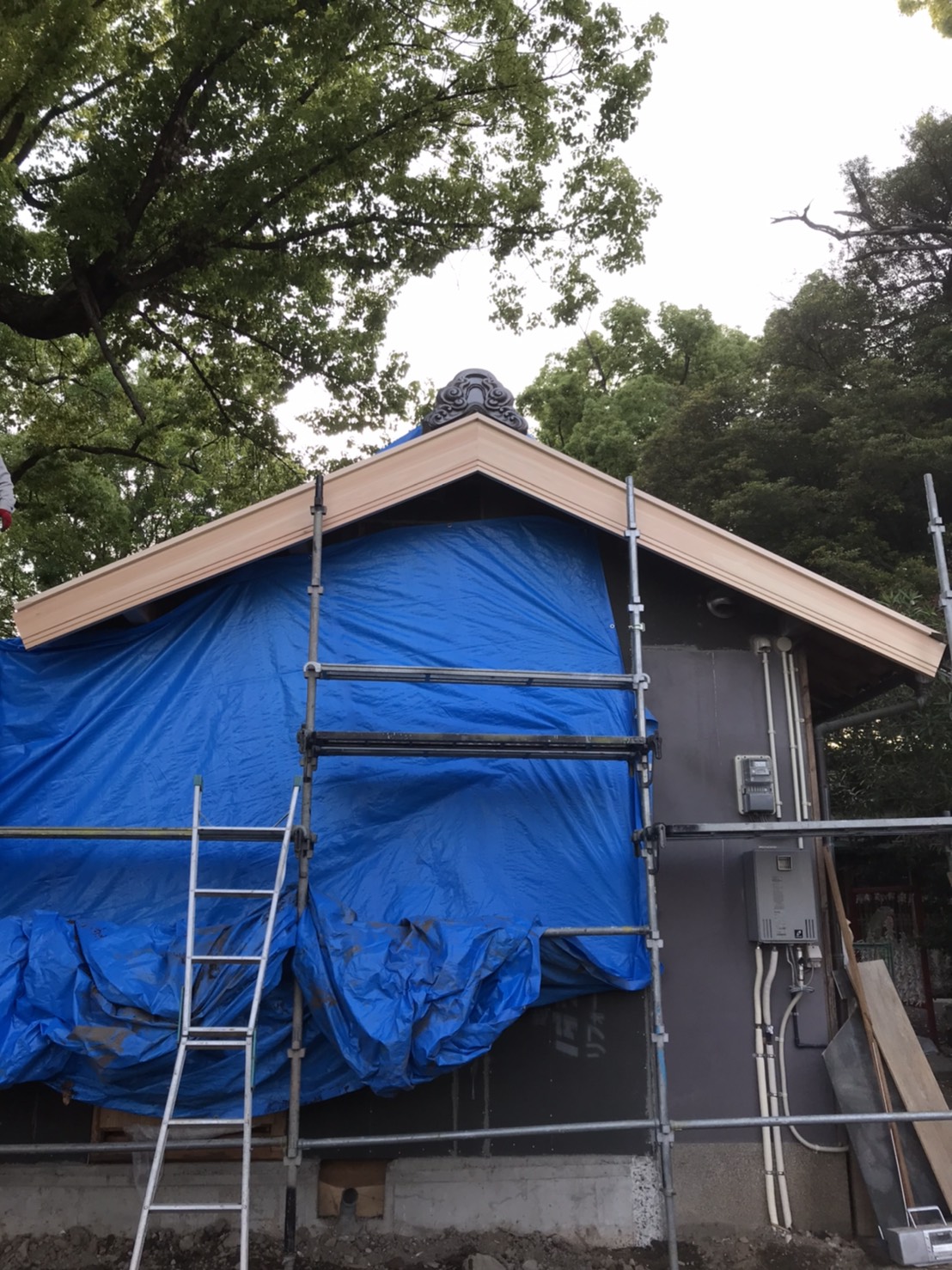 東大阪市にて神社の切り離し及び、修繕工事