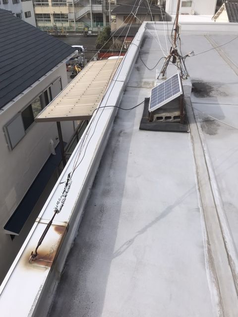 東大阪にて屋上工事