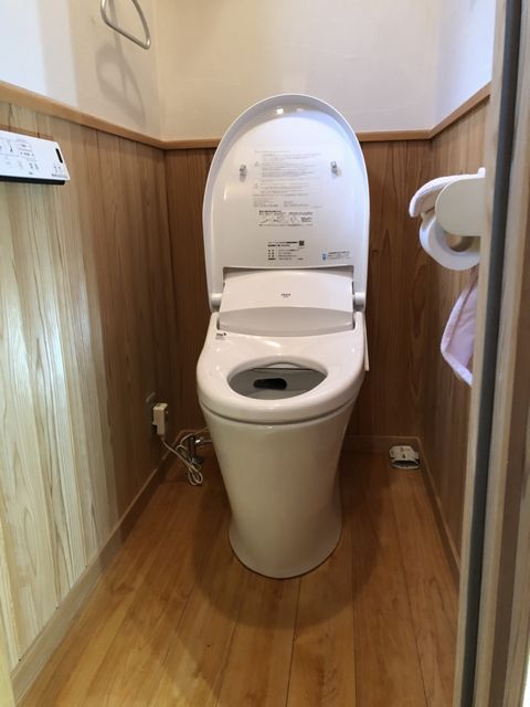 八尾市にてトイレリフォーム（便器交換）